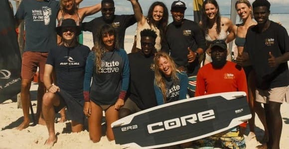 Kitesurf lessons in Jambiani