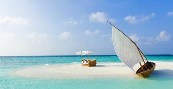 Prison Island and Nakupenda sandbank with barbecue